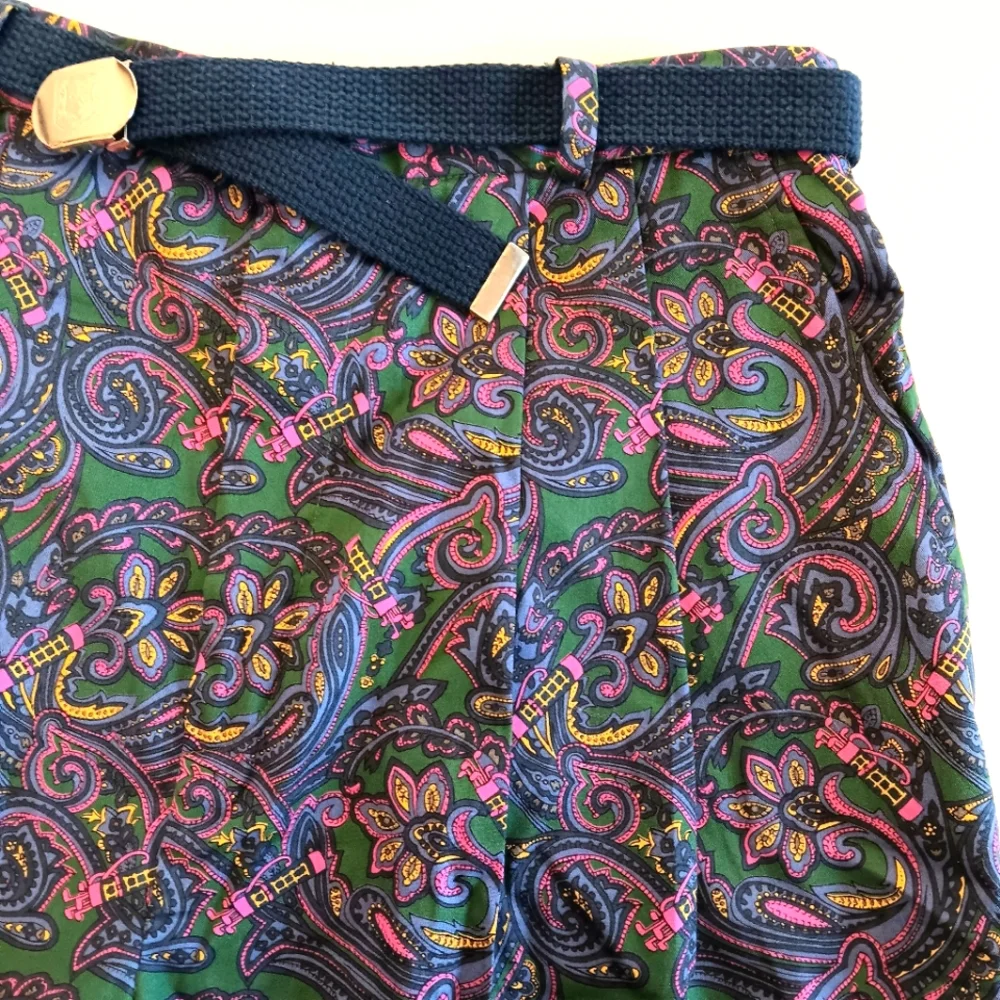 Vintage high waist pleated cotton golf Bermuda shorts. Sz 12. Jean Bell